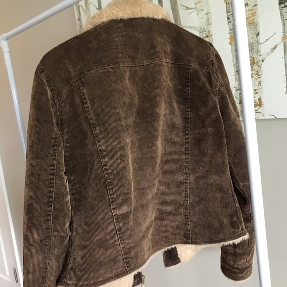 Jacket - Picture 6 of 6